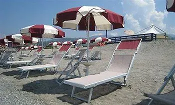 Отель Pino Джиццерия